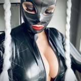 purelatex from onlyfans