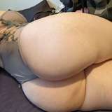 Honeycake93 from fansly